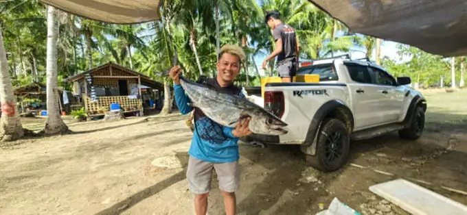 Trophy catch aboard Palawan Fishing Buddy — photo 35